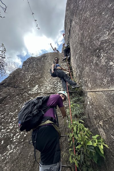 PEDRA DO BAU - VIA FERRATA - SÃO BENTO DO SAPUCAÍ - MONTANHA - SERRA DA MANTIQUEIRA - TRILHAS SP - NATIVA ECOTRILHAS (17)