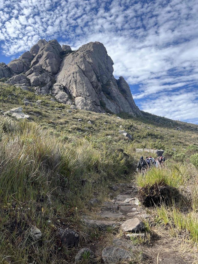 PEDRA DO ALTAR - CINCO LAGOS - ITATIAIA - SERRA DA MANTIQUEIRA - TRILHAS SP - NATIVA ECOTRILHAS (15)
