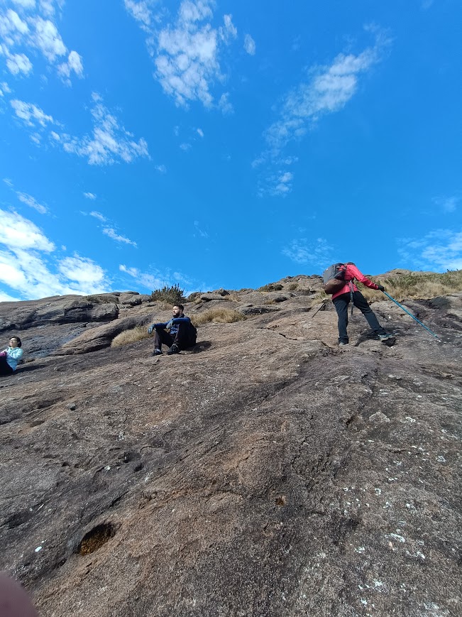 PEDRA DO ALTAR - CINCO LAGOS - ITATIAIA - SERRA DA MANTIQUEIRA - TRILHAS SP - NATIVA ECOTRILHAS (32)