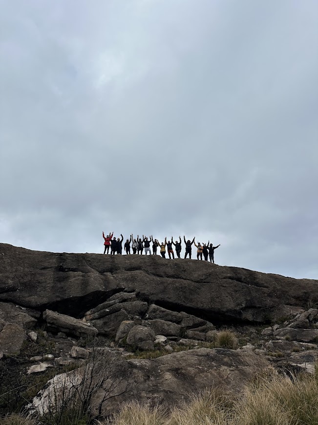 TRAVESSIA COUTRO X PRATELEIRAS - MORRO DO COUTO - BASE PRATELEIRAS - ITATIAIA - TRILHAS SP - NATIVA ECOTRILHAS (2)