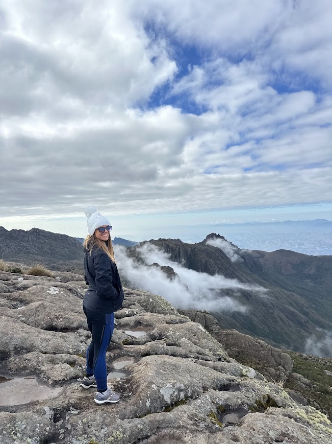 TRAVESSIA COUTRO X PRATELEIRAS - MORRO DO COUTO - BASE PRATELEIRAS - ITATIAIA - TRILHAS SP - NATIVA ECOTRILHAS (7)